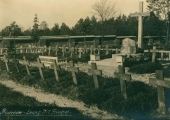 Zdjęcie cmentarza ewangelicko-augsburskiego z 1915 roku.; źródło: dawnypiotrkow.pl