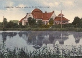 Widok na dawny pawilon w parku ks. Józefa Poniatowskiego.